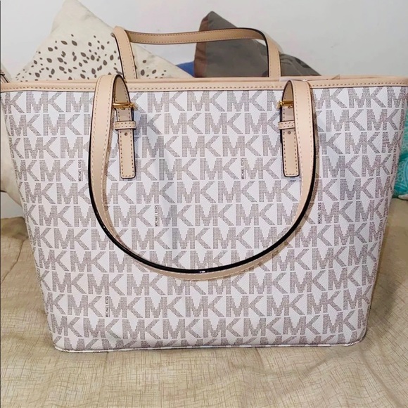 SOLD - Picture 2 of 5